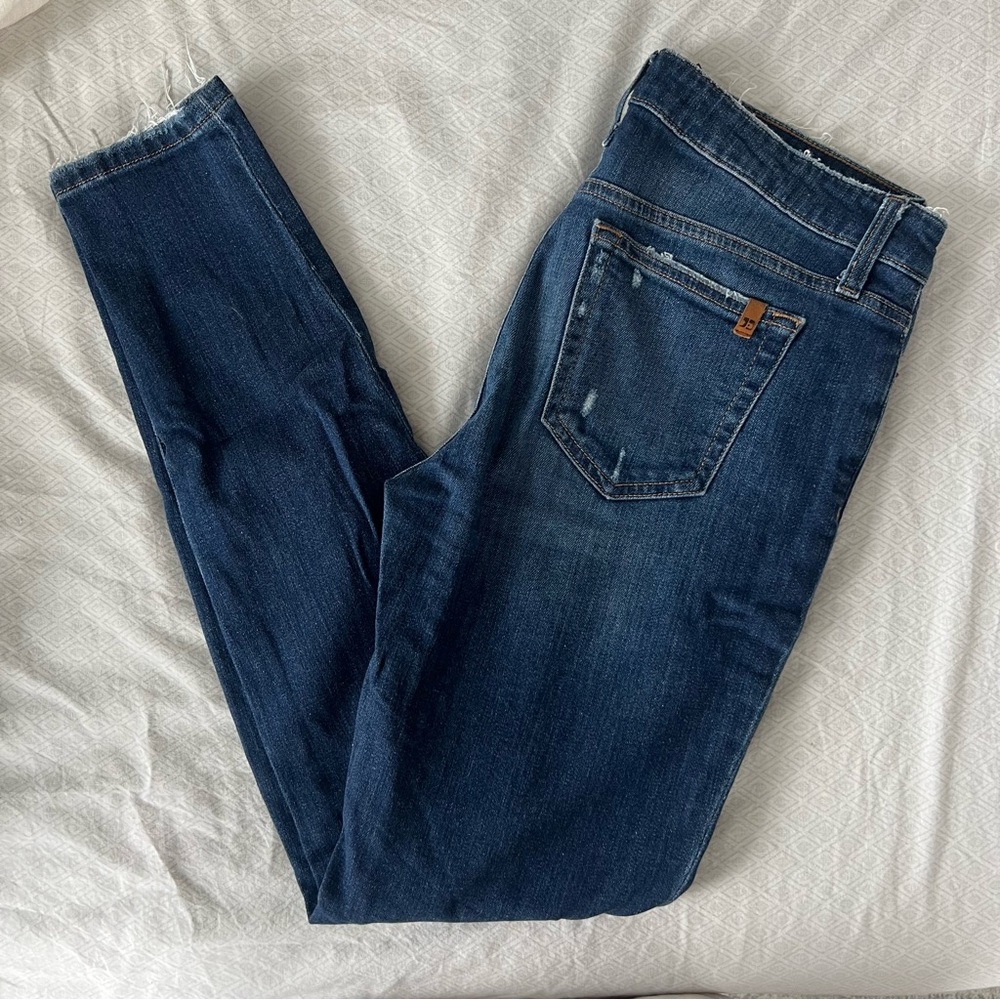 JOE’S Distressed Skinny Jeans
